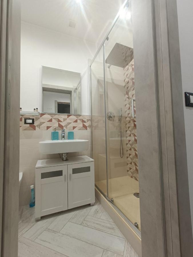 Casa Vacanze Via Nizza 57 Zinola-Wifi Savona Bagian luar foto