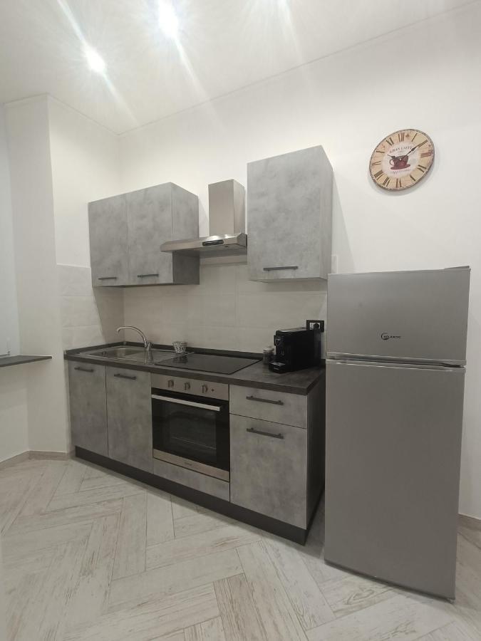 Casa Vacanze Via Nizza 57 Zinola-Wifi Savona Bagian luar foto