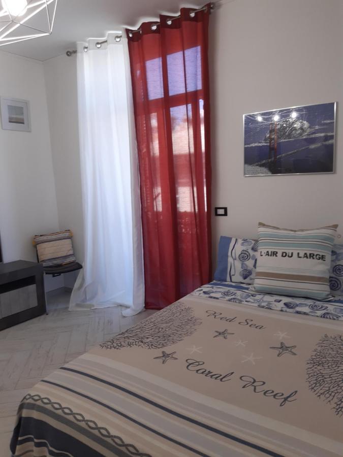 Casa Vacanze Via Nizza 57 Zinola-Wifi Savona Bagian luar foto